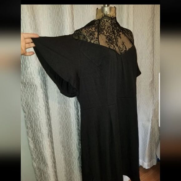 NWT Scarlet Darkness  Gothic Flutter Sleeve Lace Neck A-Line Dress Sz-22W - Picture 8 of 12